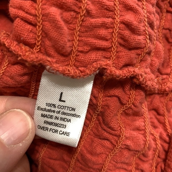 Me to We cropped tank top - Picture 6 of 6